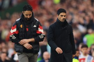 Mikel Arteta of Arsenal and Ruben Amorim of Manchester United